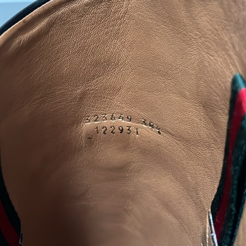 GUCCI Black Leather Knee High Boot with Slim Horsebit - Picture 12 of 13